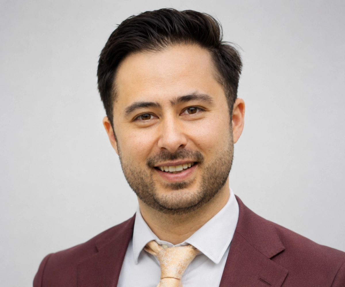 Enzo Ota, externer Arzt für die ärztlichen Zusatzangebote